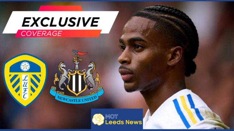 Crysencio Summerville, Leeds United badge, Newcastle United badge