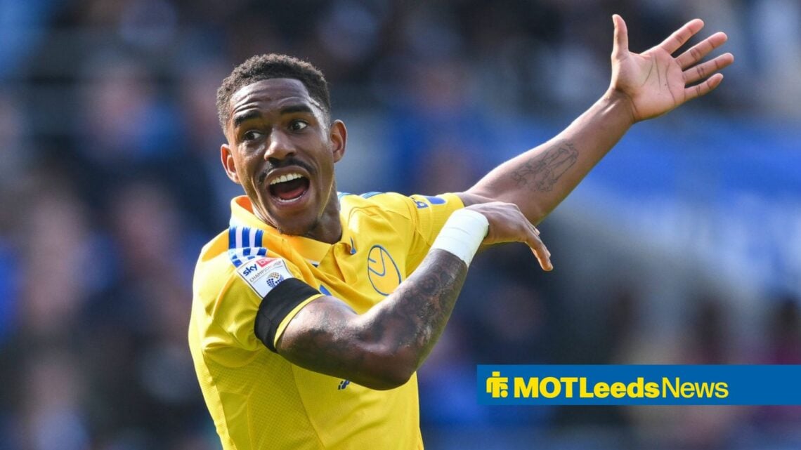 Junior Firpo complaining in Leeds away kit