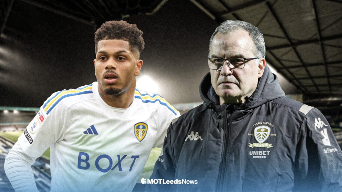 Georgino Rutter in Leeds home kit, Marcelo Bielsa next to him looking angry at Elland Road