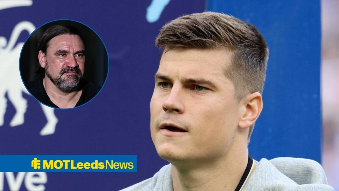 Jaka Bijol looking at Daniel Farke in circle
