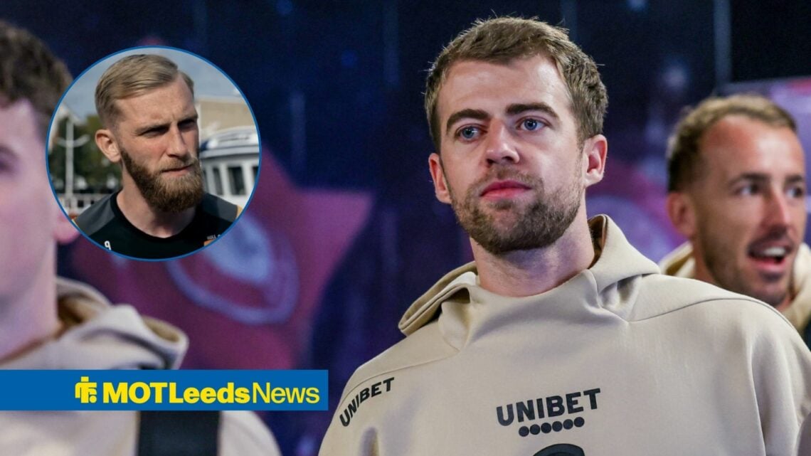 Patrick Bamford looking towards Oli McBurnie in a circle inset