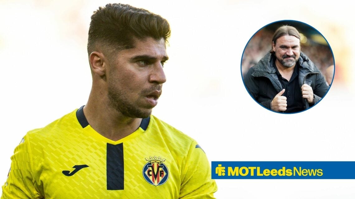 Manor Solomon looking in the direction of Daniel Farke.