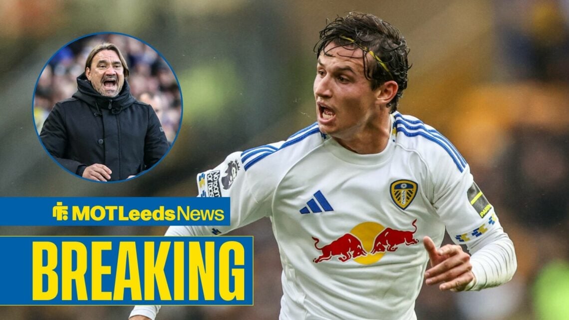 Brendan Aaronson running for Leeds United with Daniel Farke shouting in a round overlay