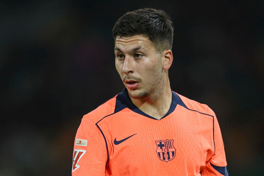 Roony Bardghji in action for Barcelona