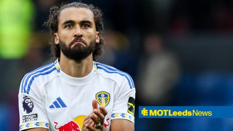 Dominic Calvert-Lewin applauding Leeds fans.