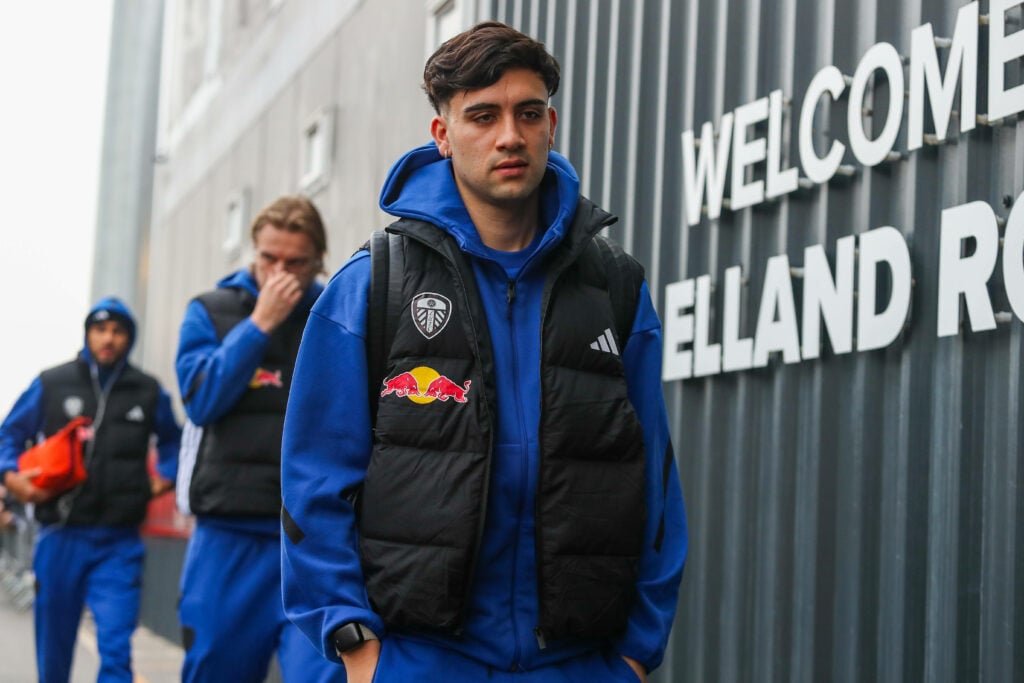 Facundo Buoanotte arrives at Elland Road in Leeds training gear