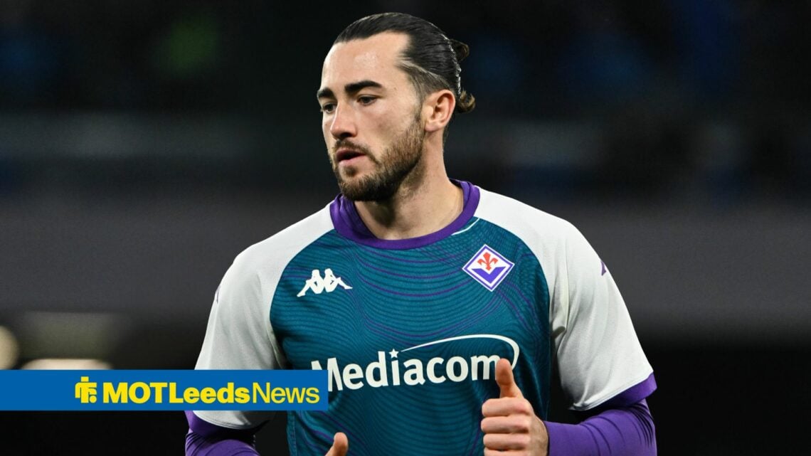 Jack Harrison of ACF Fiorentina looks on during the warm up before the Serie A Enelive between SSC Napoli vs ACF Fiorentina