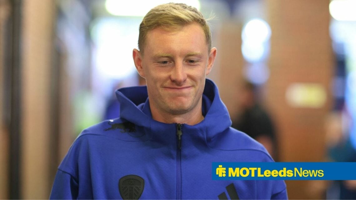 Sean Longstaff in a Leeds training top