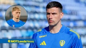 Karl Darlow looking at Leeds United transfer target Lukas Hornicek.